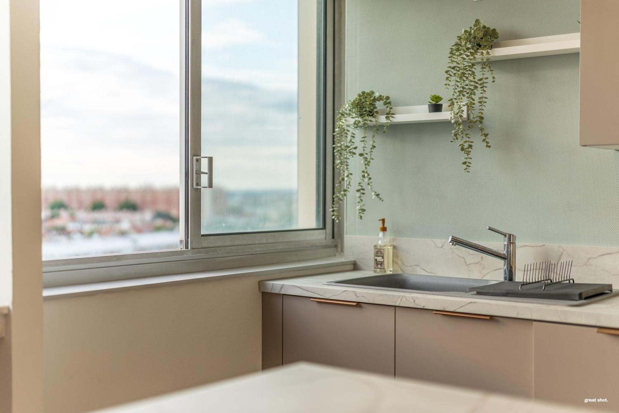 3 Bedrooms Balcony Panoramic View - 10 Min Train Station & Metro * Toulouse