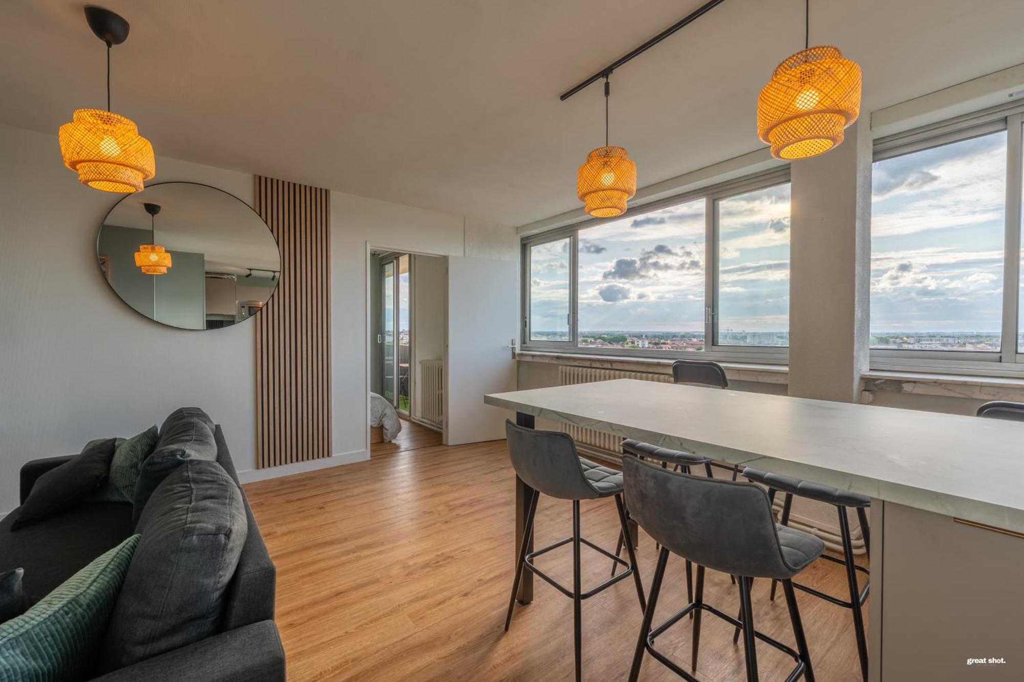 3 Bedrooms Balcony Panoramic View - 10 Min Train Station & Metro Appartement Toulouse