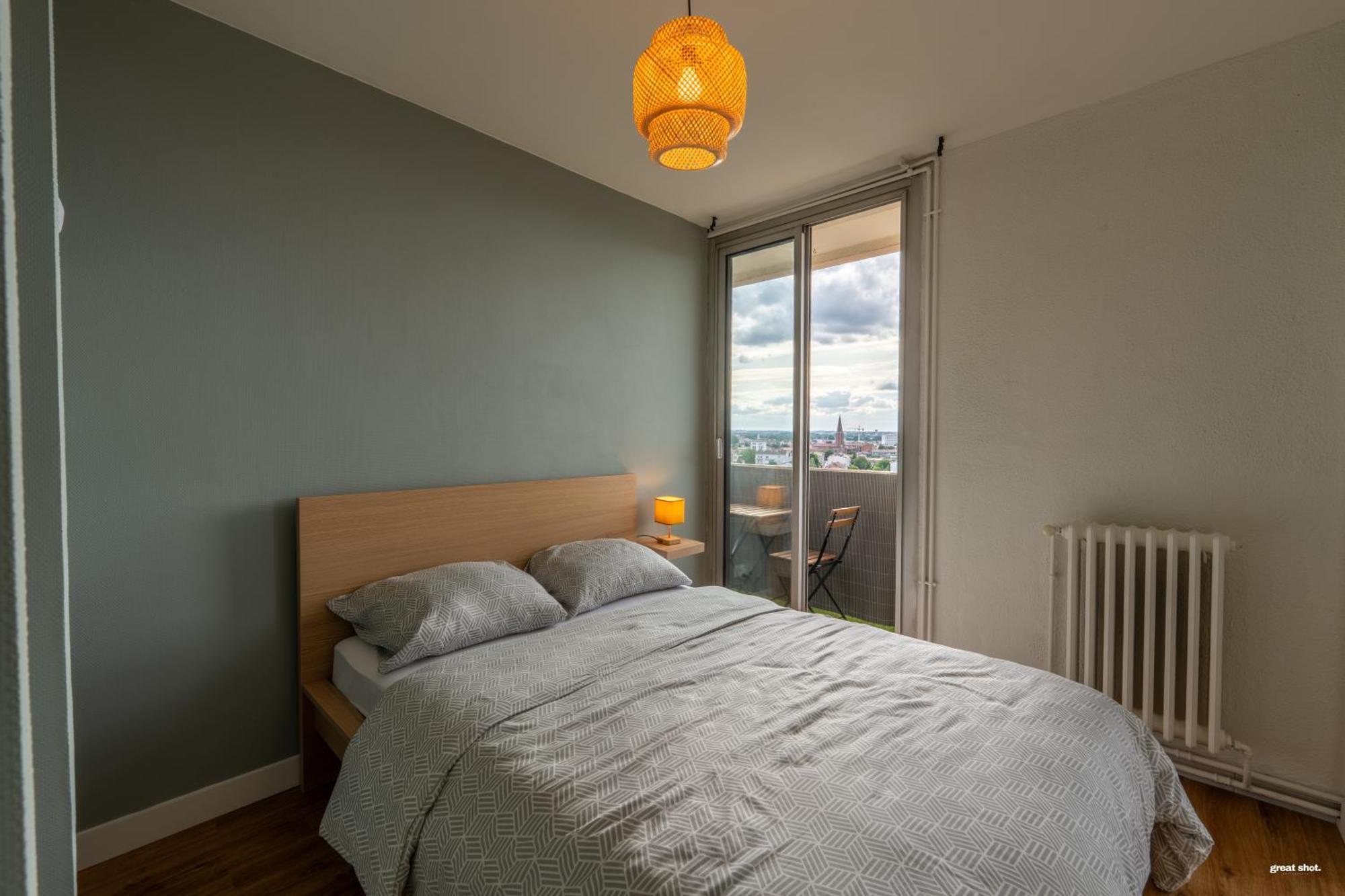 3 Bedrooms Balcony Panoramic View - 10 Min Train Station & Metro Appartement